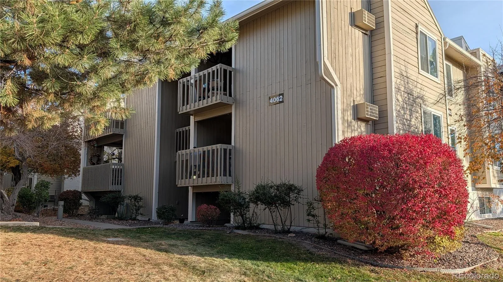 4062 S Atchison Way #101 Aurora CO 80014 MLS #REC4487360 05282026014749 1600 0