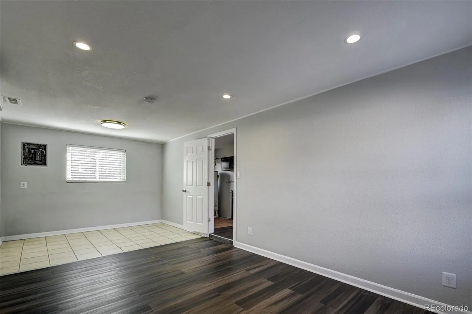 900 Evanston Street Aurora CO 80011 MLS #REC4488010 05122026160759 1600 25
