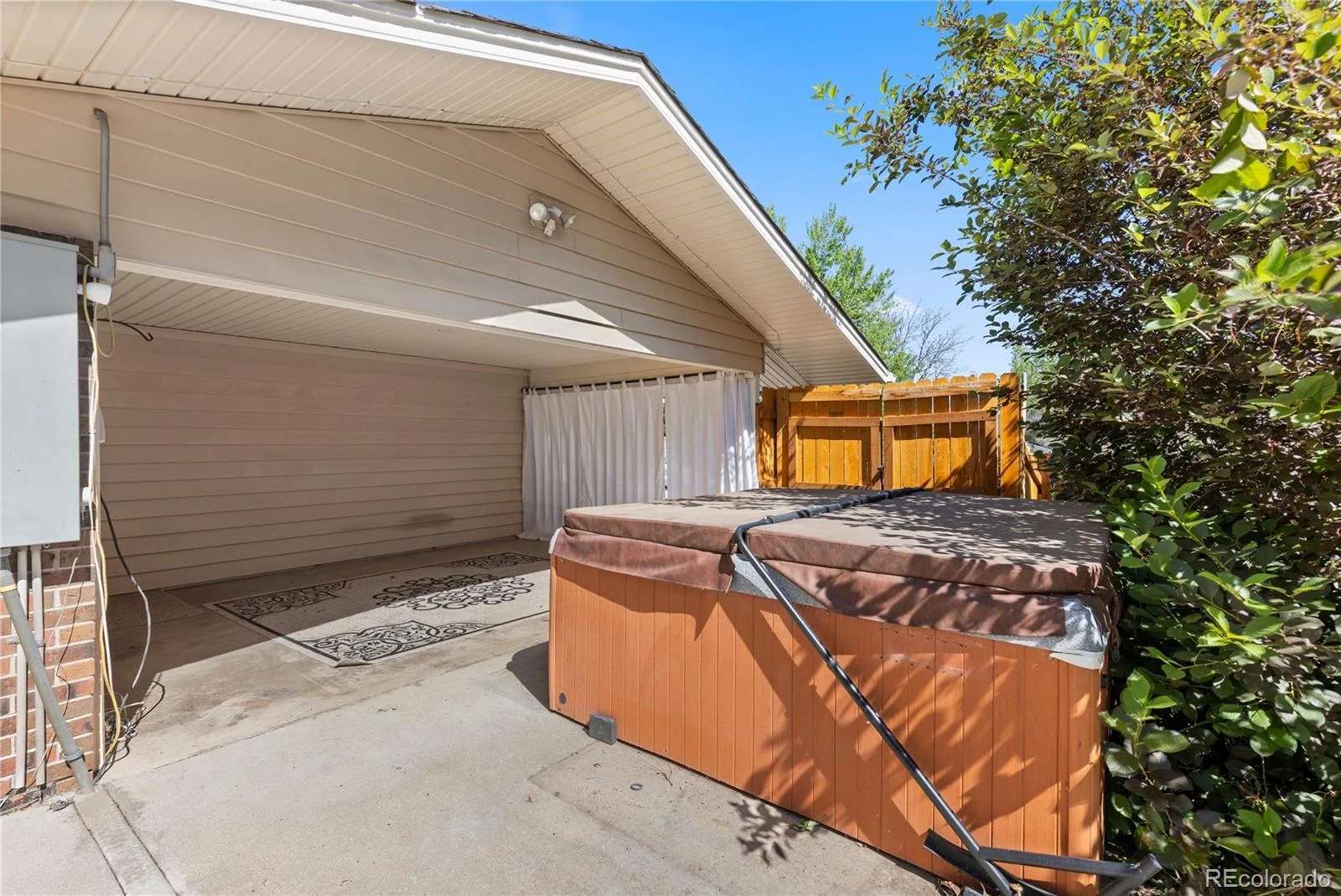 6852 S Spotswood Street Littleton CO 80120 | MLS #REC4488015 07162026223054 1600 37