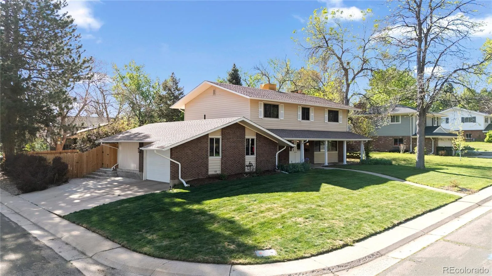6852 S Spotswood Street Littleton CO 80120 | MLS #REC4488015 07162026223054 1600 43