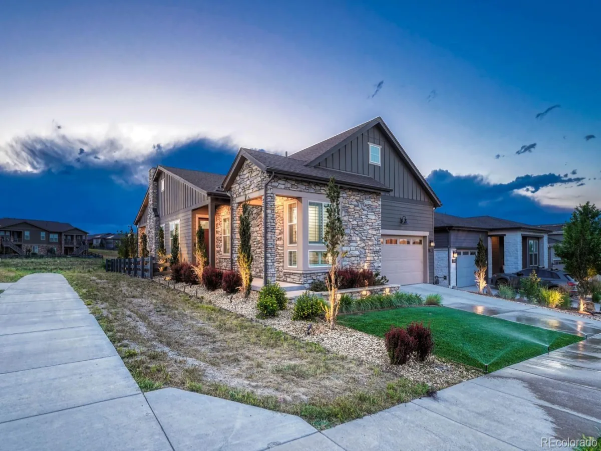 2083 Rim Ridge Drive Castle Rock CO 80108 | MLS #REC4493503 08262026180600 1200 1