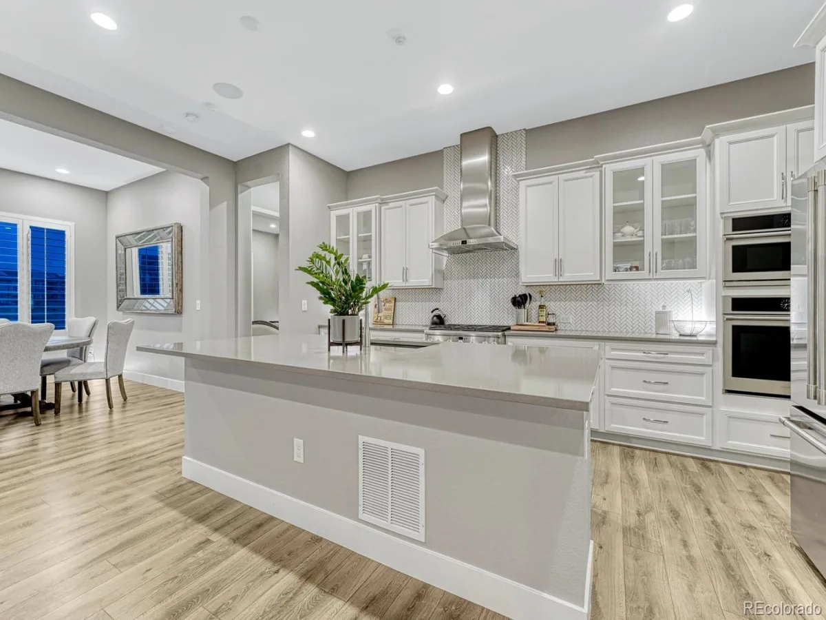 2083 Rim Ridge Drive Castle Rock CO 80108 | MLS #REC4493503 08262026180600 1200 14