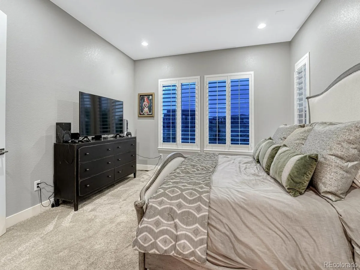 2083 Rim Ridge Drive Castle Rock CO 80108 | MLS #REC4493503 08262026180600 1200 18