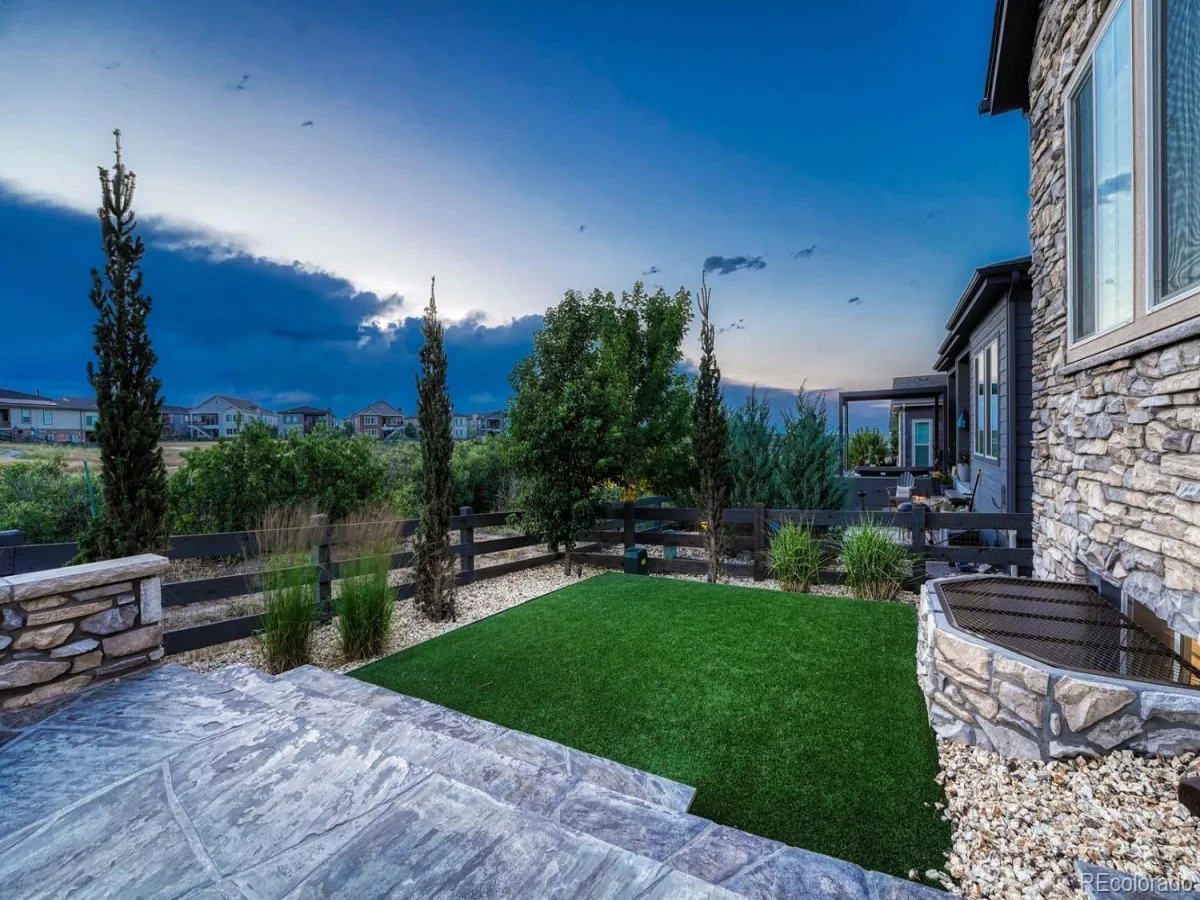 2083 Rim Ridge Drive Castle Rock CO 80108 | MLS #REC4493503 08262026180600 1200 41