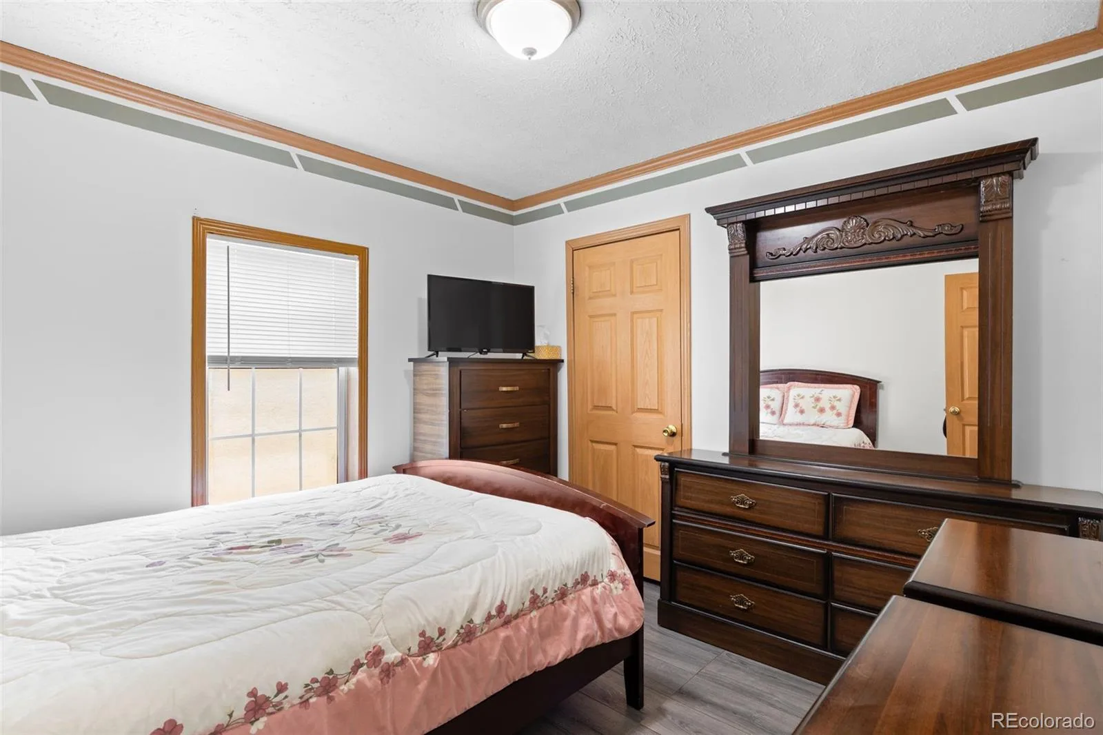 5690 W Bryant Street Denver CO 80221 | MLS #REC4493950 08292026205448 1600 11