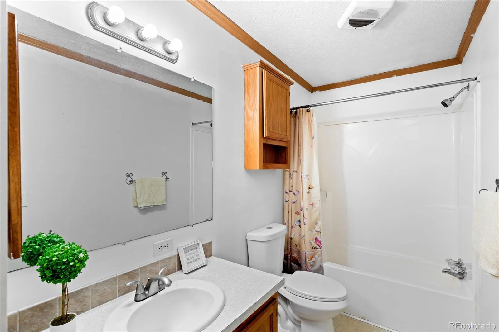 5690 W Bryant Street Denver CO 80221 | MLS #REC4493950 08292026205448 1600 13