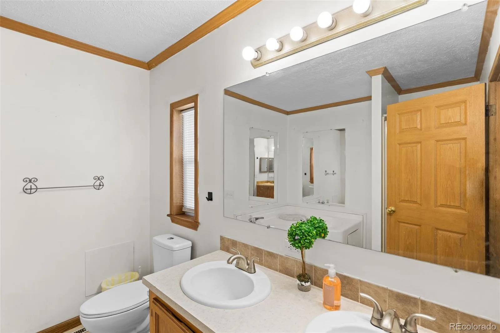 5690 W Bryant Street Denver CO 80221 | MLS #REC4493950 08292026205448 1600 14