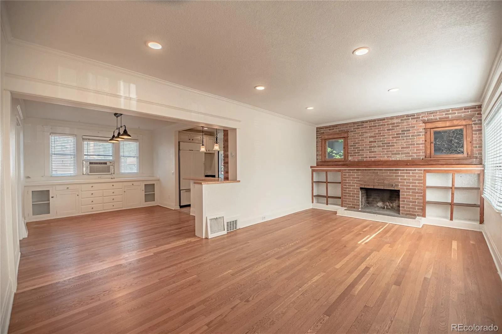 612 Harrison Street Denver CO 80206 | MLS #REC4494918 07152026200613 1600 3