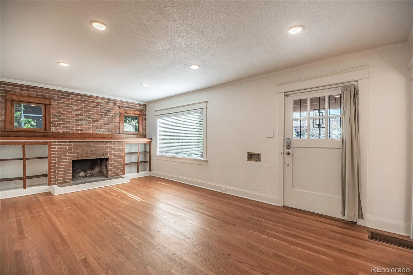 612 Harrison Street Denver CO 80206 | MLS #REC4494918 07152026200613 1600 4