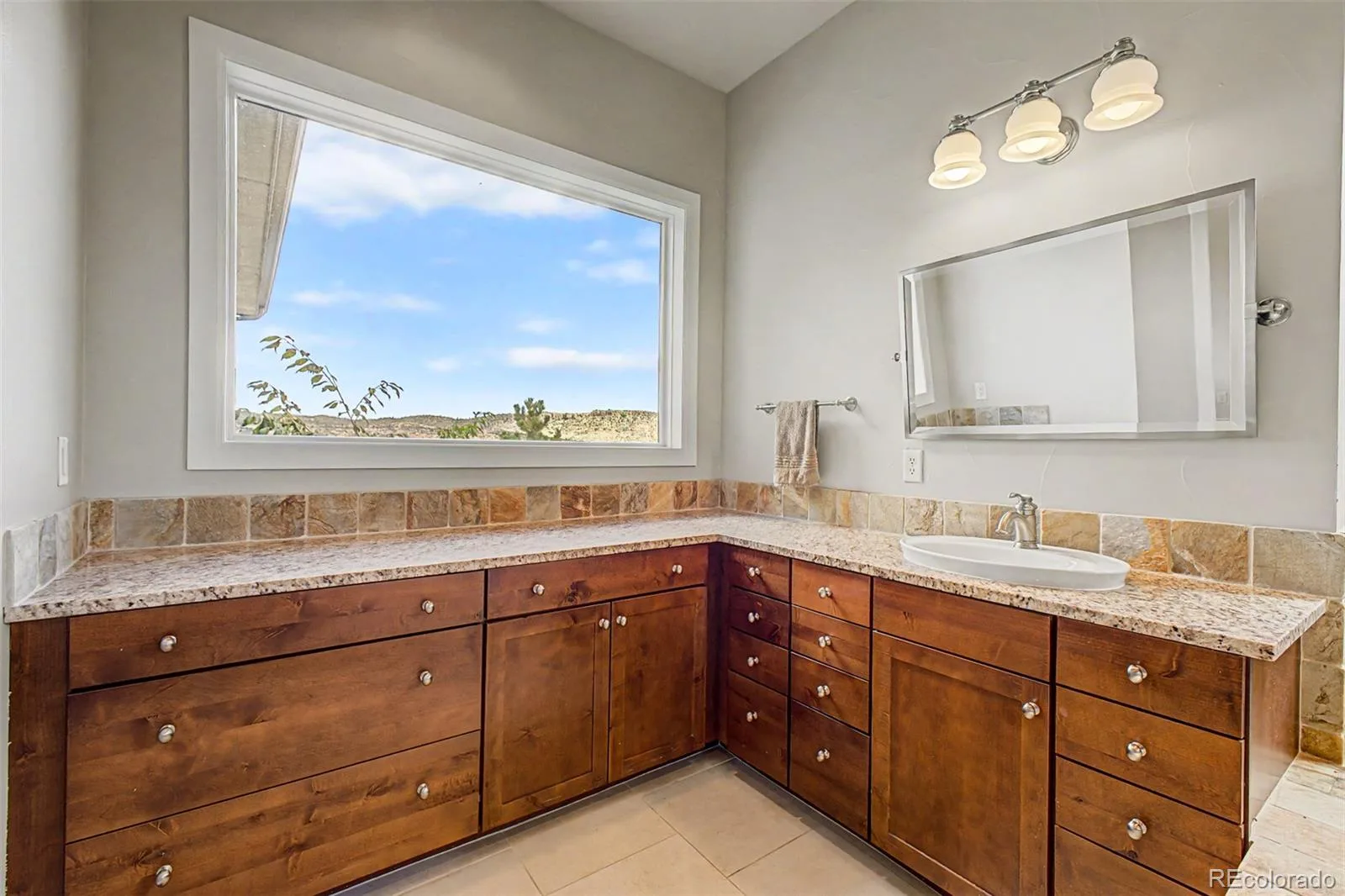 12767 Grizzly Drive Littleton CO 80127 | MLS #REC4495920 08202026132405 1600 25