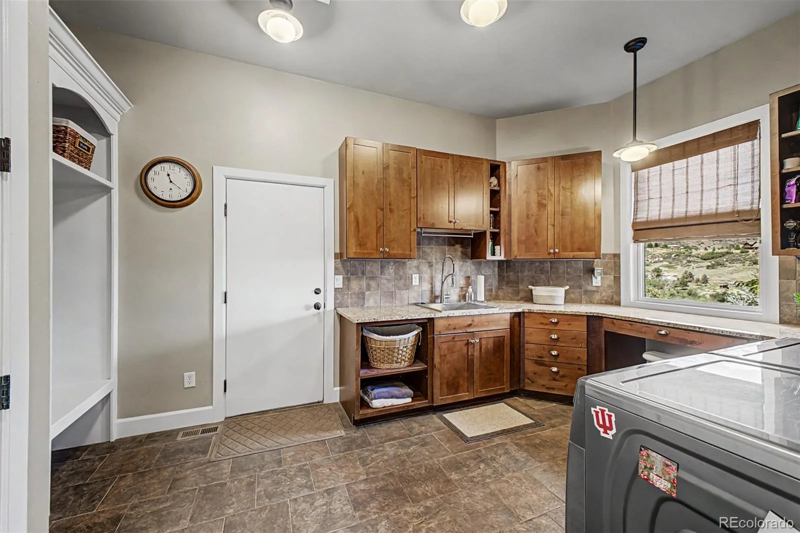 12767 Grizzly Drive Littleton CO 80127 | MLS #REC4495920 08202026132405 1600 44