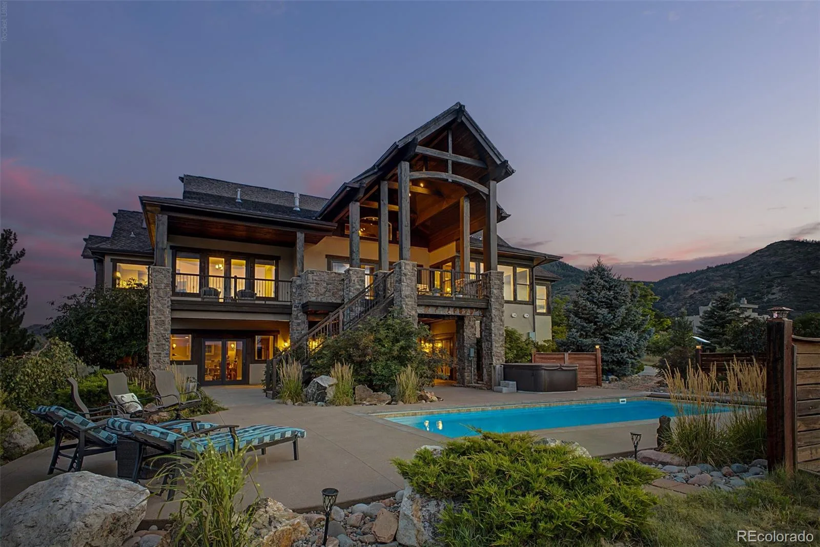 12767 Grizzly Drive Littleton CO 80127 | MLS #REC4495920 08202026132405 1600 49