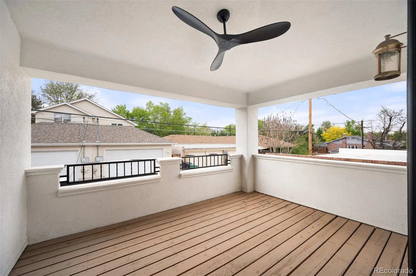 559 Jackson Street Denver CO 80206 MLS #REC4496209 04282026201952 1600 23