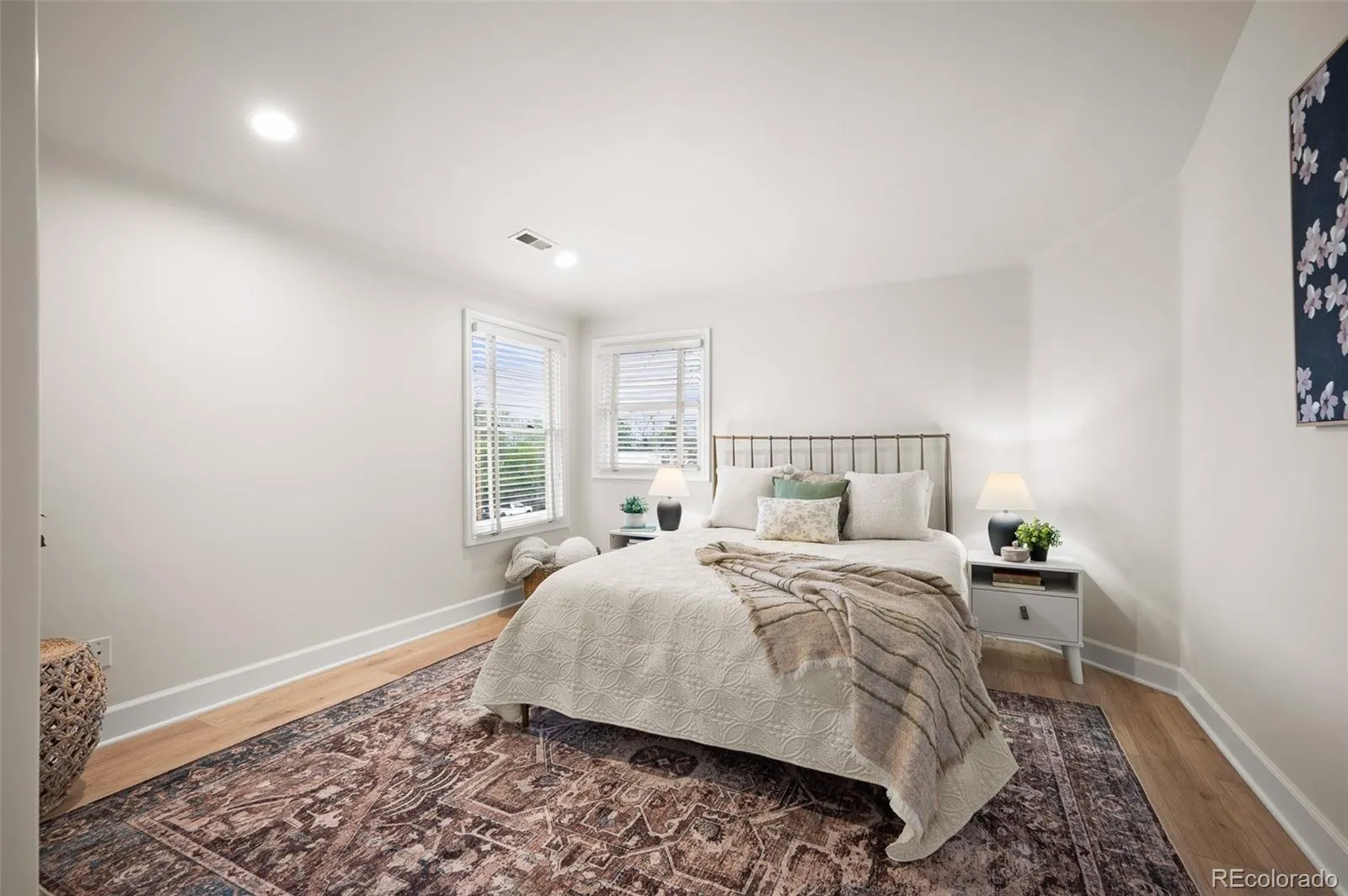 559 Jackson Street Denver CO 80206 MLS #REC4496209 04282026201952 1600 25