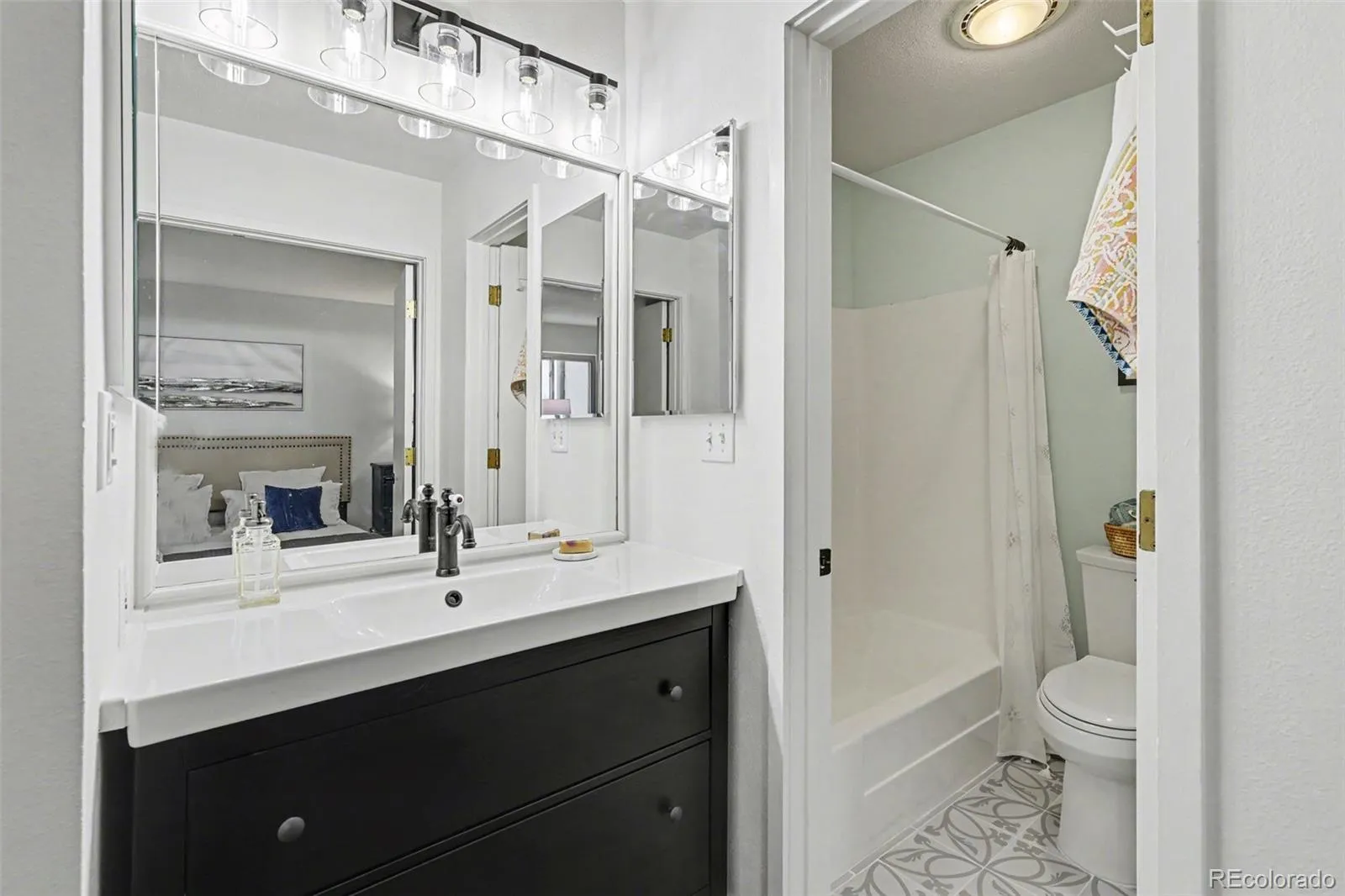 6305 W 6th Avenue #D3 Lakewood CO 80214 MLS #REC4497117 05052026040645 1600 13