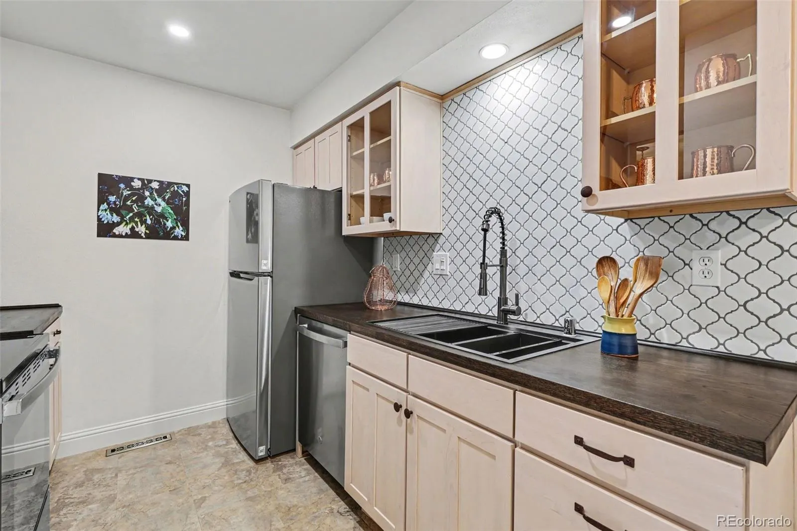 6305 W 6th Avenue #D3 Lakewood CO 80214 MLS #REC4497117 05052026040645 1600 3