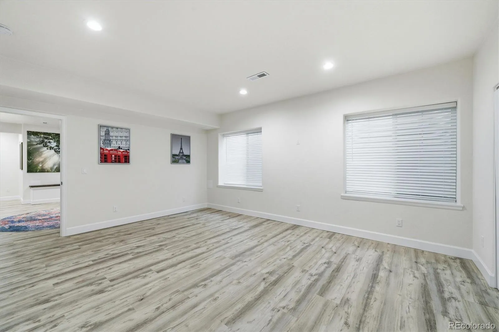 27046 E Irish Avenue Aurora CO 80016 MLS #REC4497319 05182026181844 1600 32