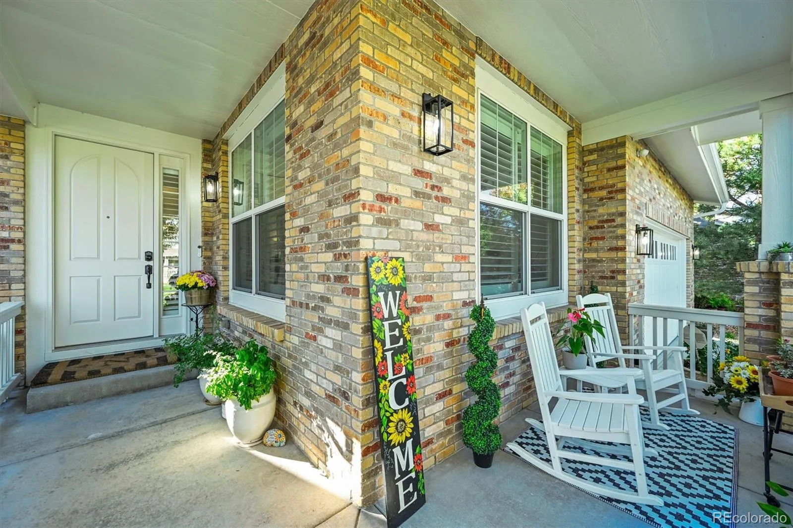 27046 E Irish Avenue Aurora CO 80016 MLS #REC4497319 05182026181844 1600 4