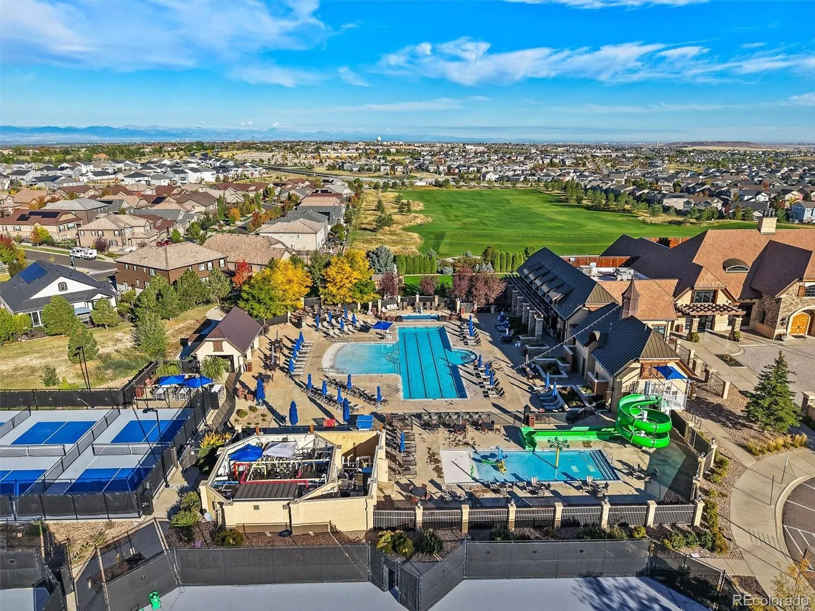 27046 E Irish Avenue Aurora CO 80016 MLS #REC4497319 05182026181844 1600 43