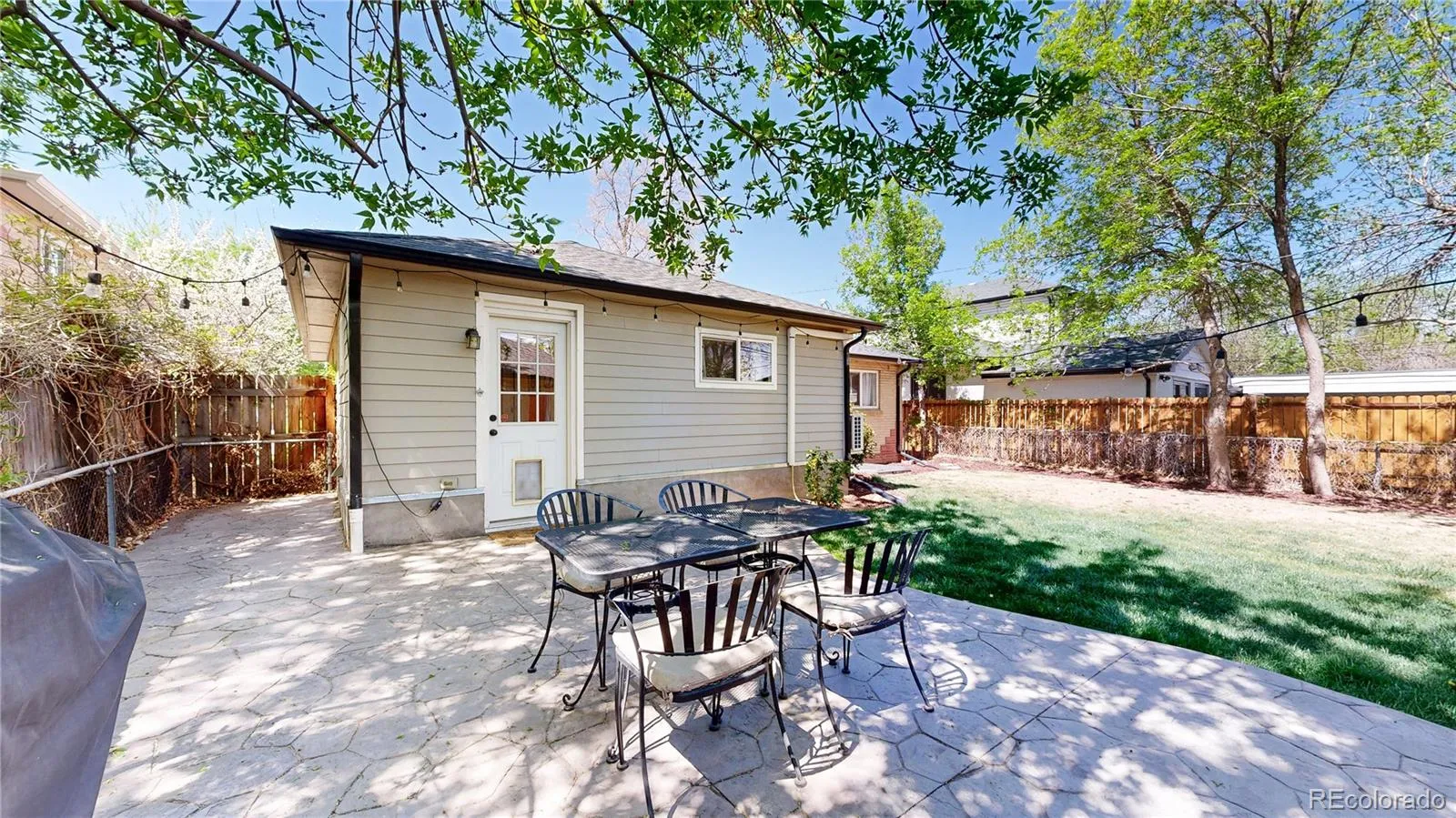 04162026151839 1600 29