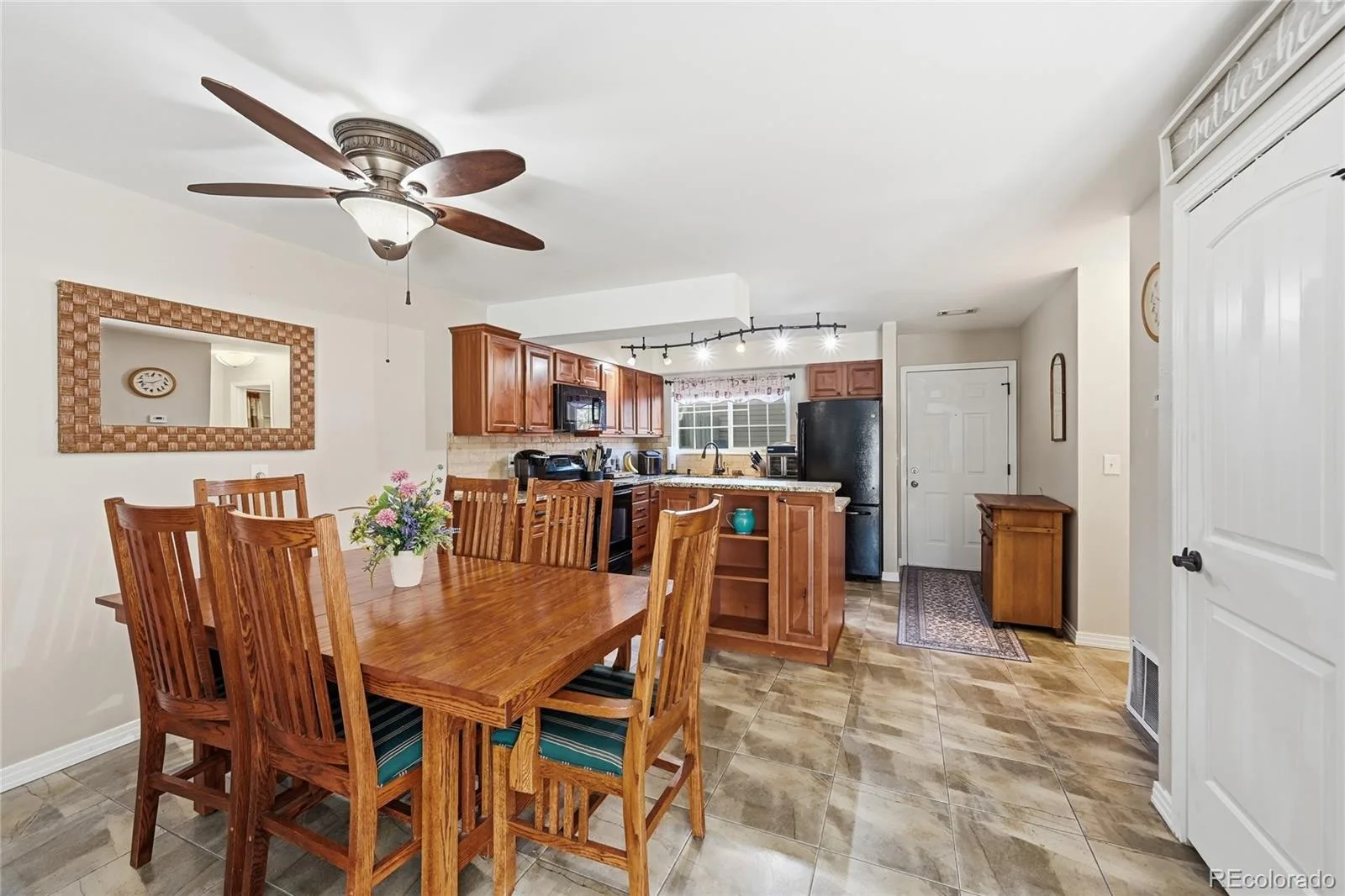 3465 S Ammons Street #7-3 Lakewood CO 80227 MLS #REC4497650 06102026200507 1600 5