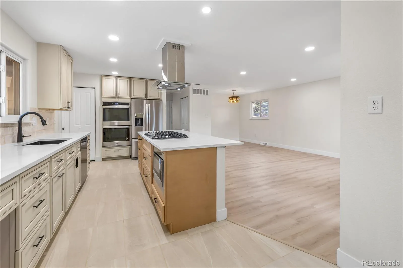 1269 Coronado N Parkway Denver CO 80229 | MLS #REC4500033 07272026213800 1600 6