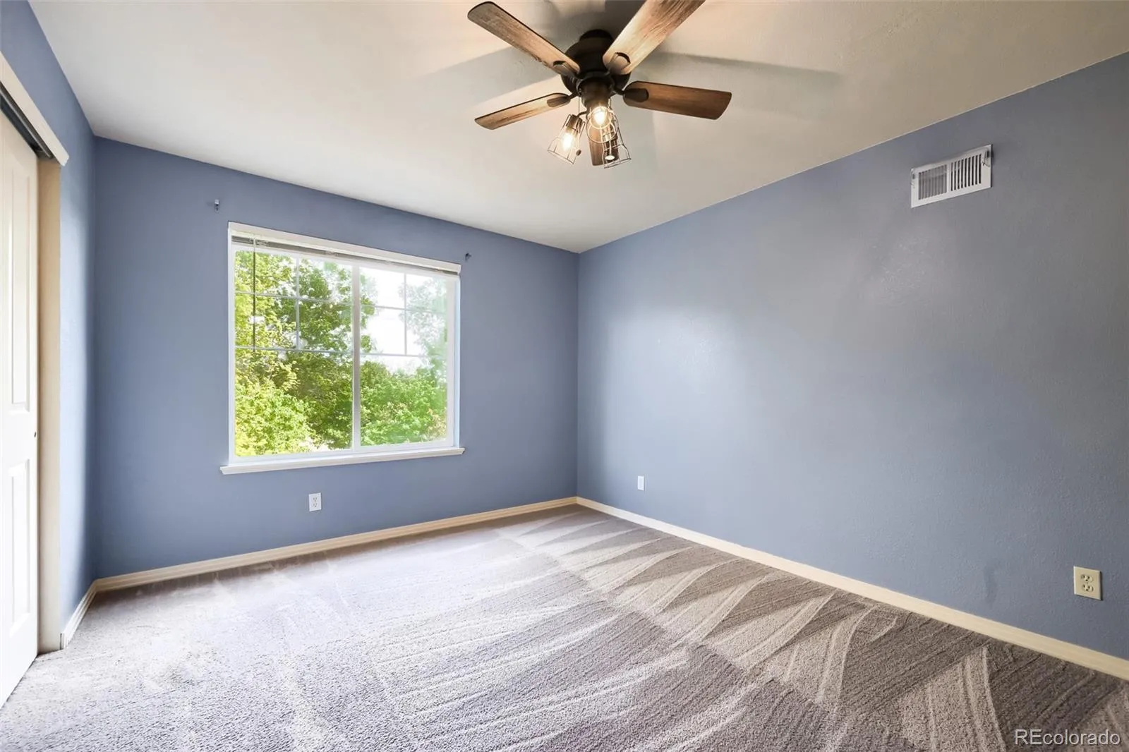 1820 Great Western Drive Longmont CO 80501 MLS #REC4501918 05022026051925 1600 29