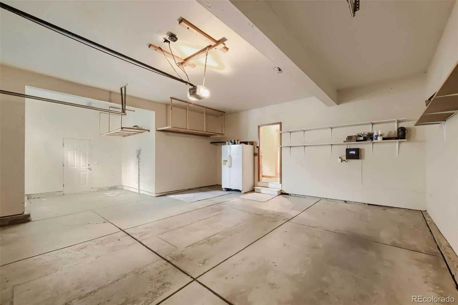 1820 Great Western Drive Longmont CO 80501 MLS #REC4501918 05022026051925 1600 37