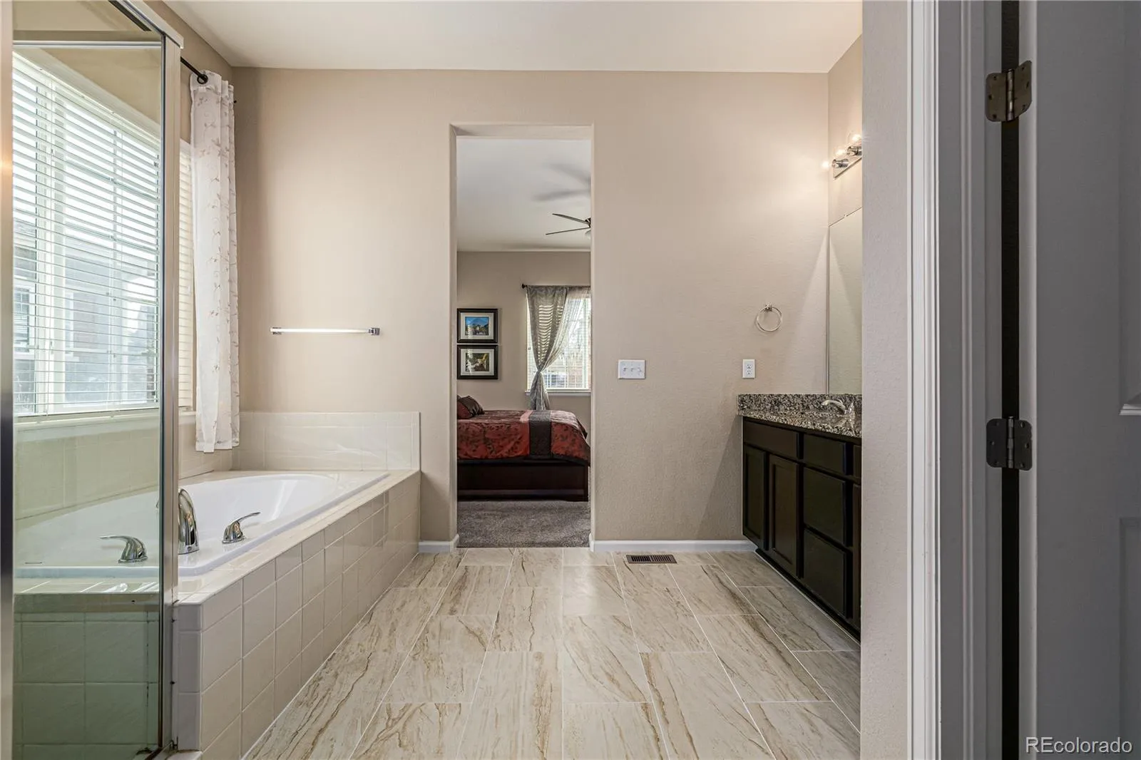 7159 S Riverwood Way Aurora CO 80016 MLS #REC4503840 05202026231934 1600 11
