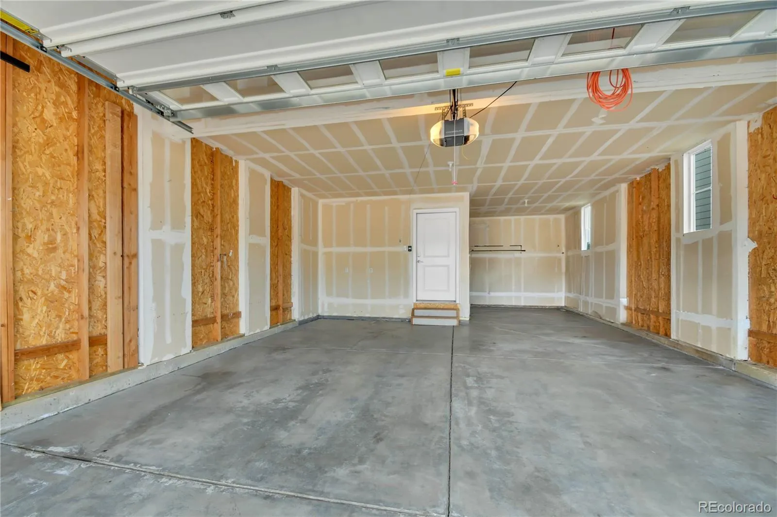 9556 Juniper Way Arvada CO 80007 MLS #REC4504100 05162026040643 1600 26