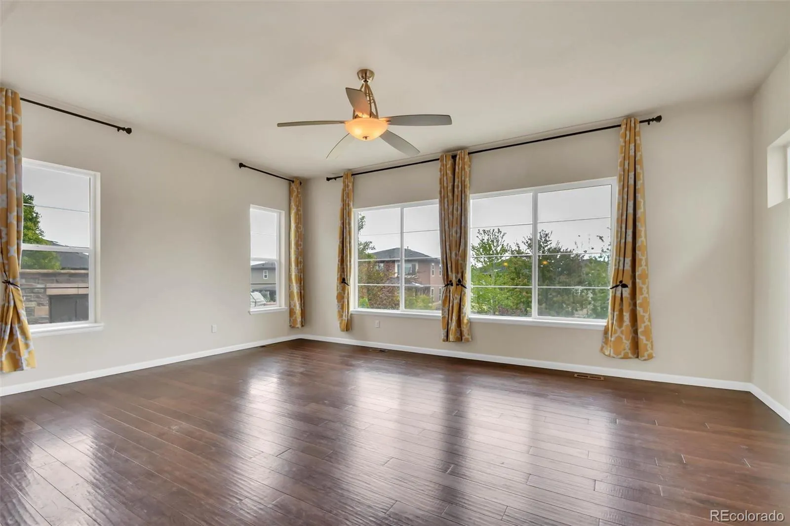 9556 Juniper Way Arvada CO 80007 MLS #REC4504100 05162026040643 1600 32