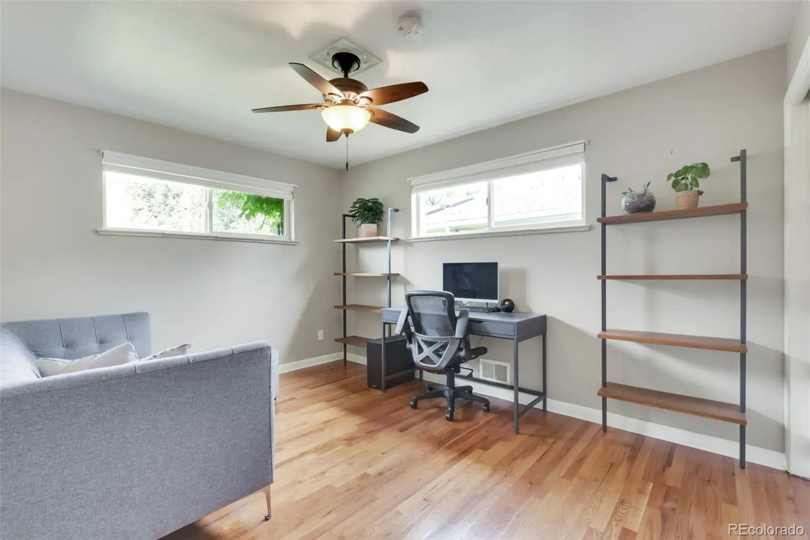 03052026184311 1600 32