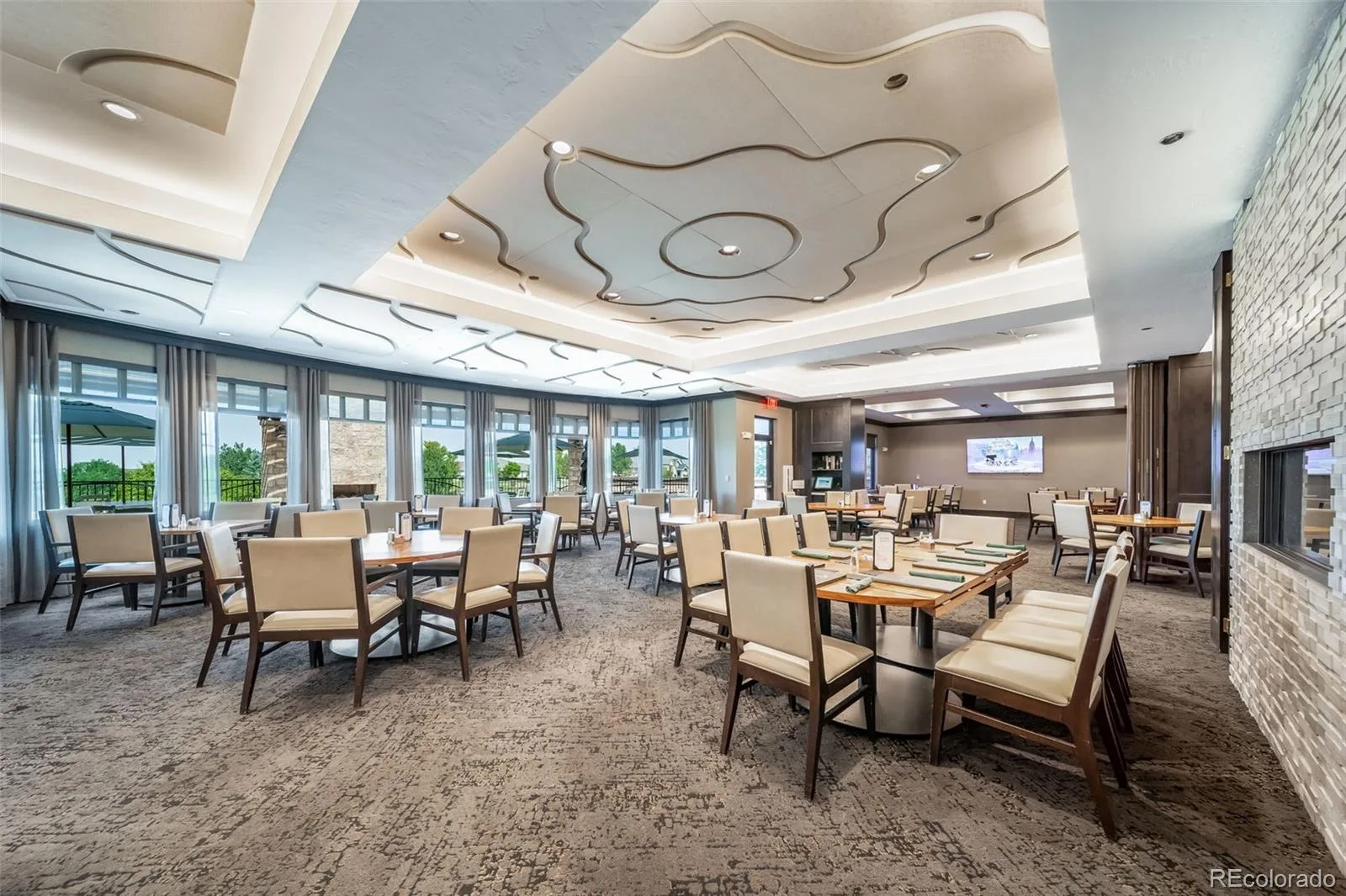 23588 E Mineral Place Aurora CO 80016 | MLS #REC4505767 08092026003841 1600 42