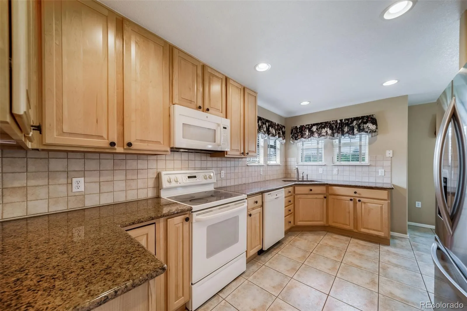 23588 E Mineral Place Aurora CO 80016 | MLS #REC4505767 08092026003841 1600 9