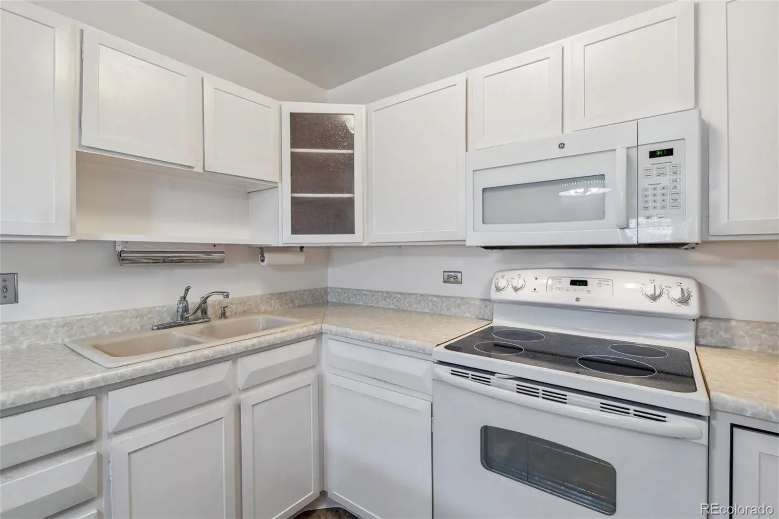 495 S Dayton Street #10C Denver CO 80247 MLS #REC4506090 01012026010245 1600 1