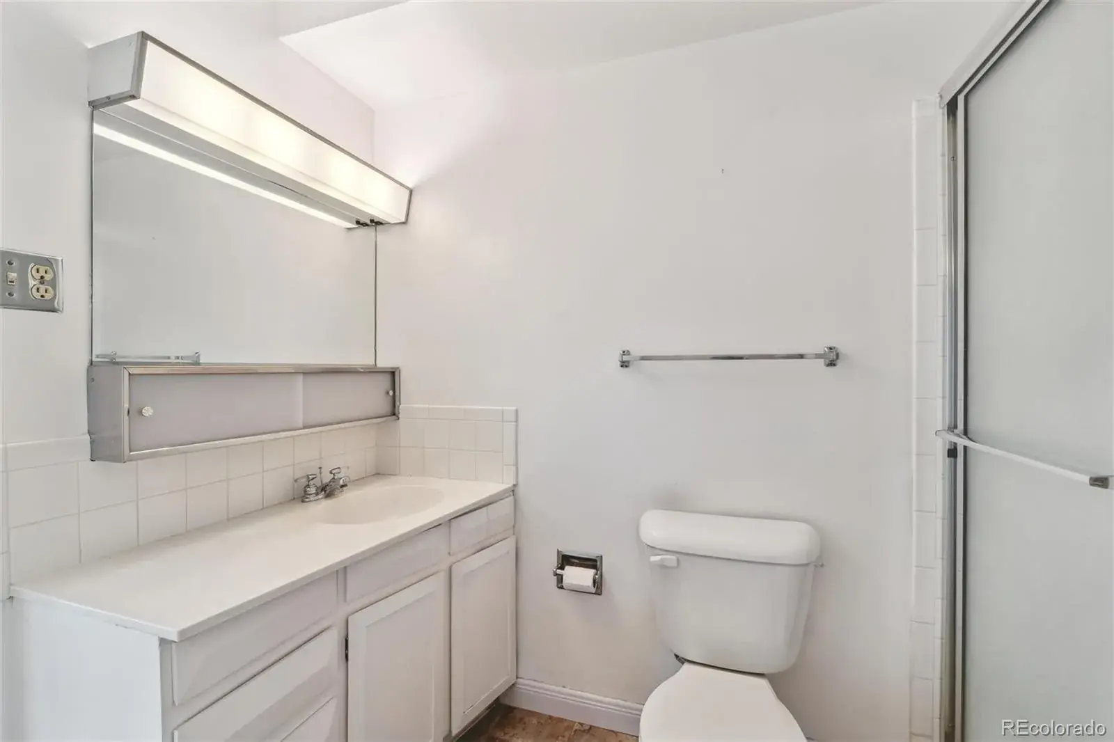 495 S Dayton Street #10C Denver CO 80247 MLS #REC4506090 01012026010245 1600 14