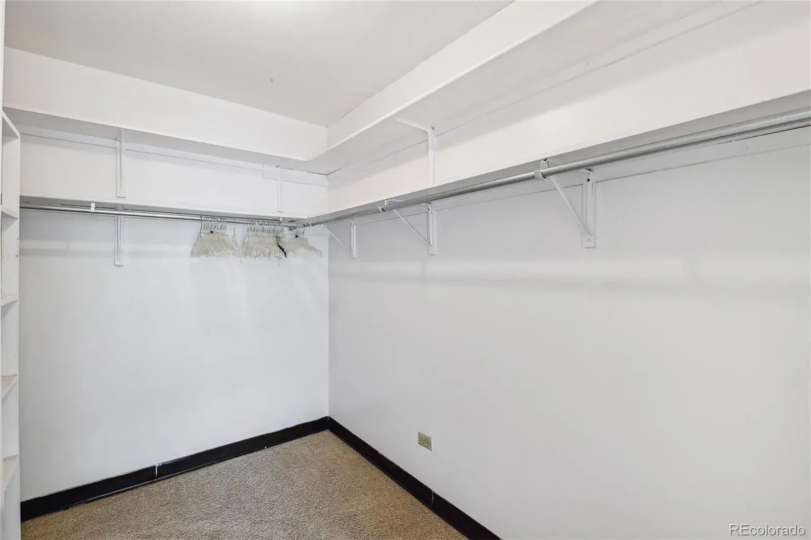 495 S Dayton Street #10C Denver CO 80247 MLS #REC4506090 01012026010245 1600 15