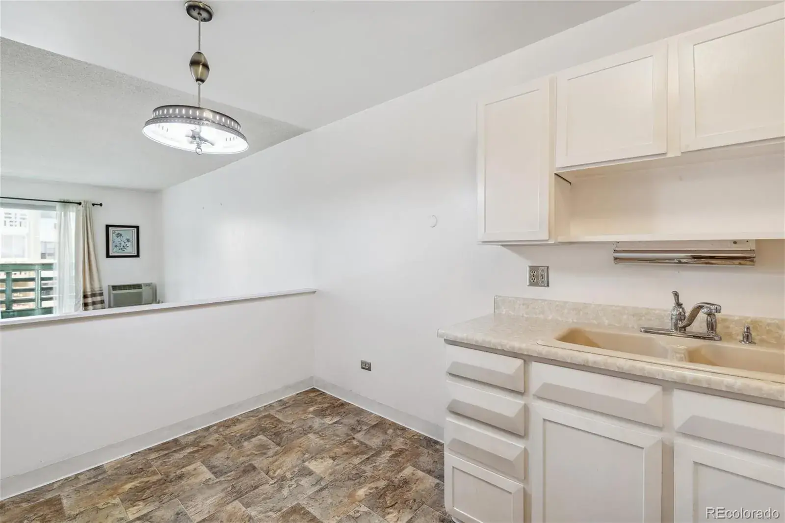 495 S Dayton Street #10C Denver CO 80247 MLS #REC4506090 01012026010245 1600 7