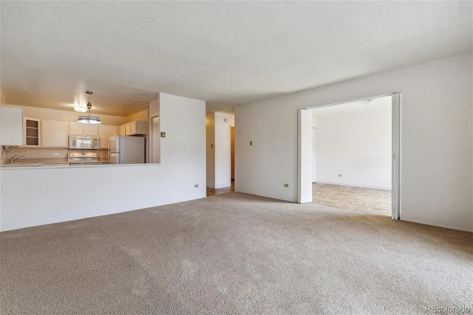 495 S Dayton Street #10C Denver CO 80247 MLS #REC4506090 01012026010245 1600 9