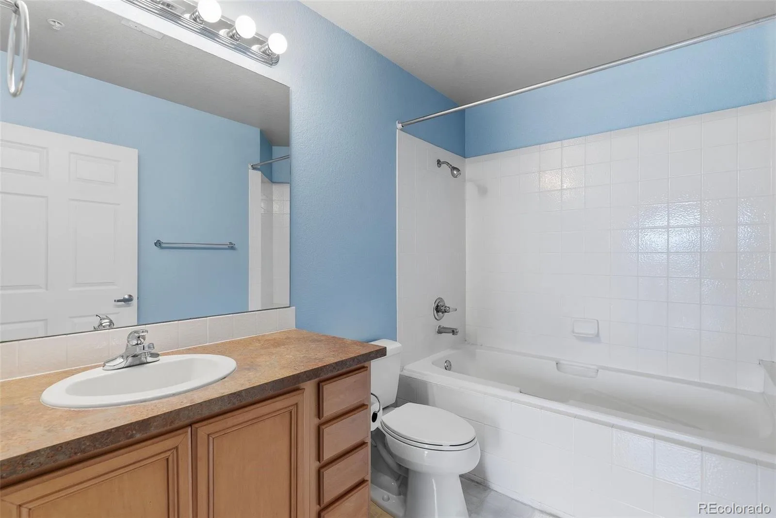 15475 Andrews Drive #412 Denver CO 80239 | MLS #REC4506736 08152026184353 1600 17