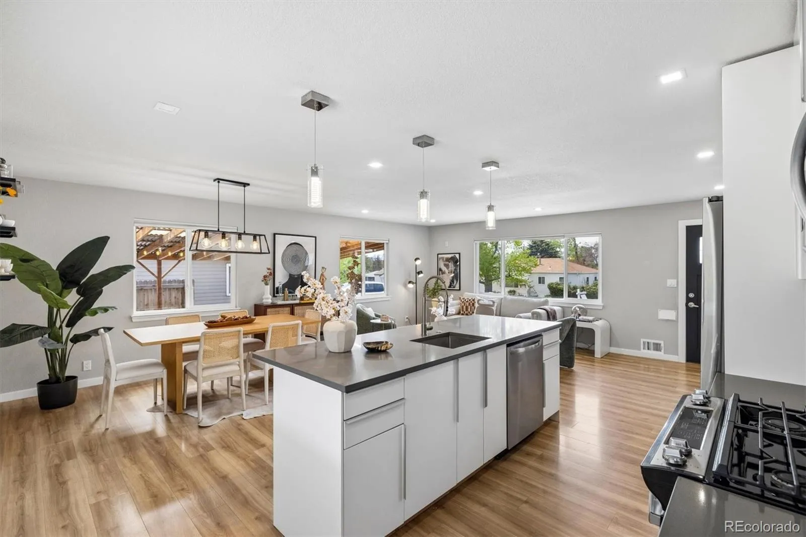 1888 S Filbert Court Denver CO 80222 MLS #REC4506769 05092026020034 1600 13