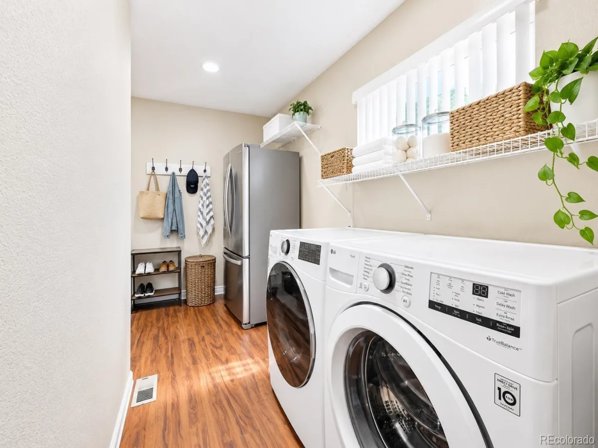 20473 E 40th Place Denver CO 80249 | MLS #REC4508030 09252026053320 1200 12