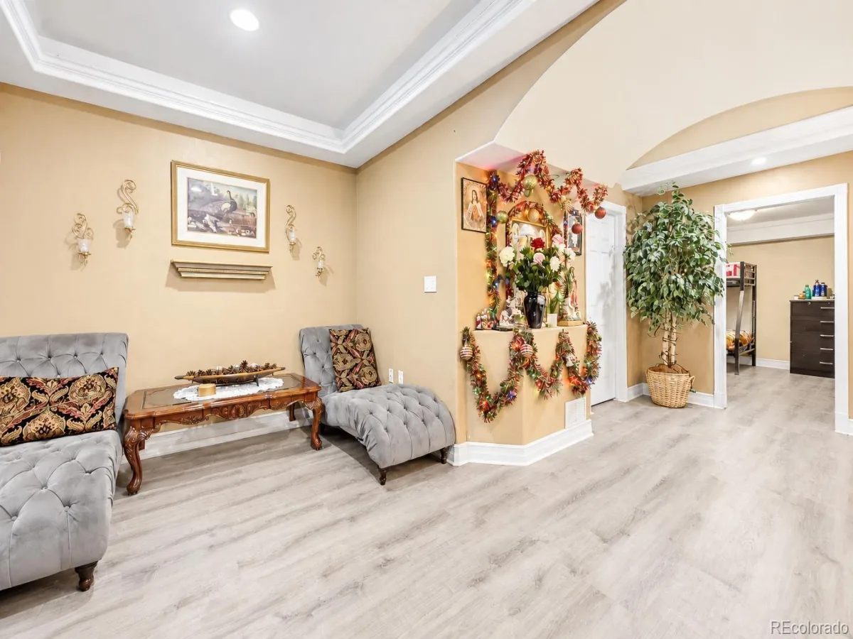 20473 E 40th Place Denver CO 80249 | MLS #REC4508030 09252026053320 1200 25