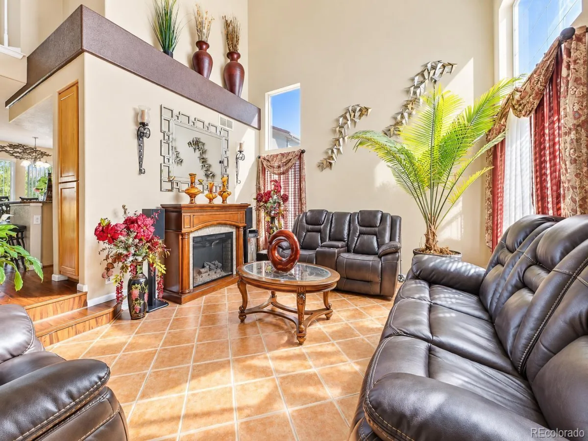20473 E 40th Place Denver CO 80249 | MLS #REC4508030 09252026053320 1200 4