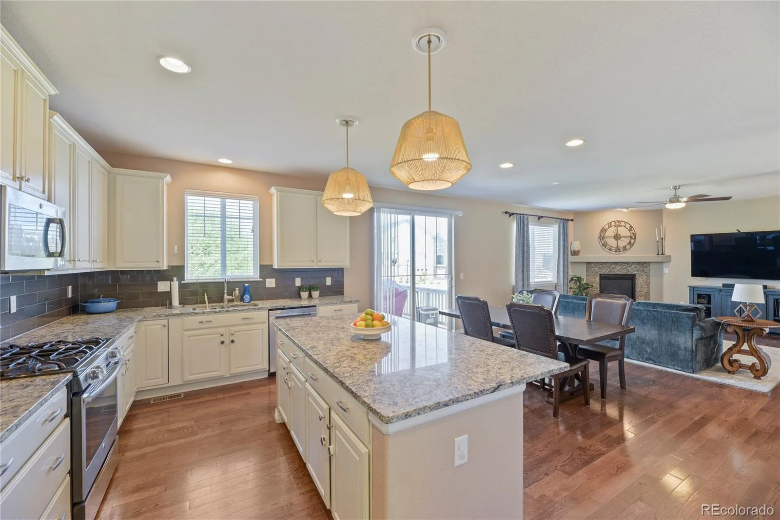 15285 Grasslands Drive Parker CO 80134 | MLS #REC4508894 08212026031029 1600 3