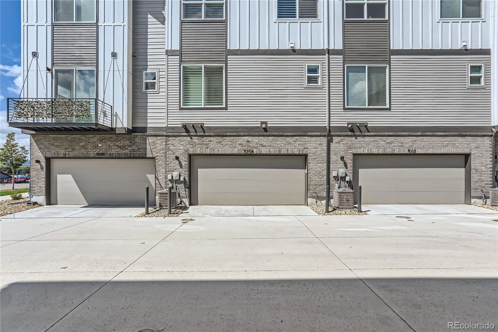 5104 Ward Road Wheat Ridge CO 80033 | MLS #REC4508929 07172026213451 1600 23