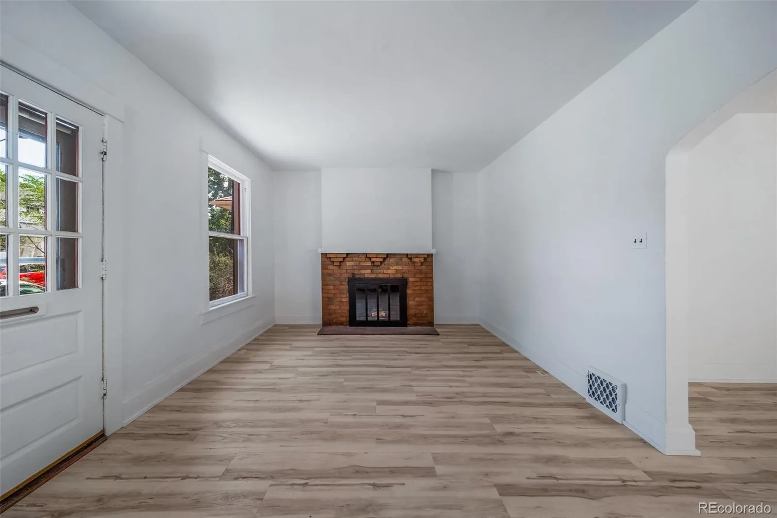 1255 Adams Street Denver CO 80206 | MLS #REC4510467 09012026205040 1600 5