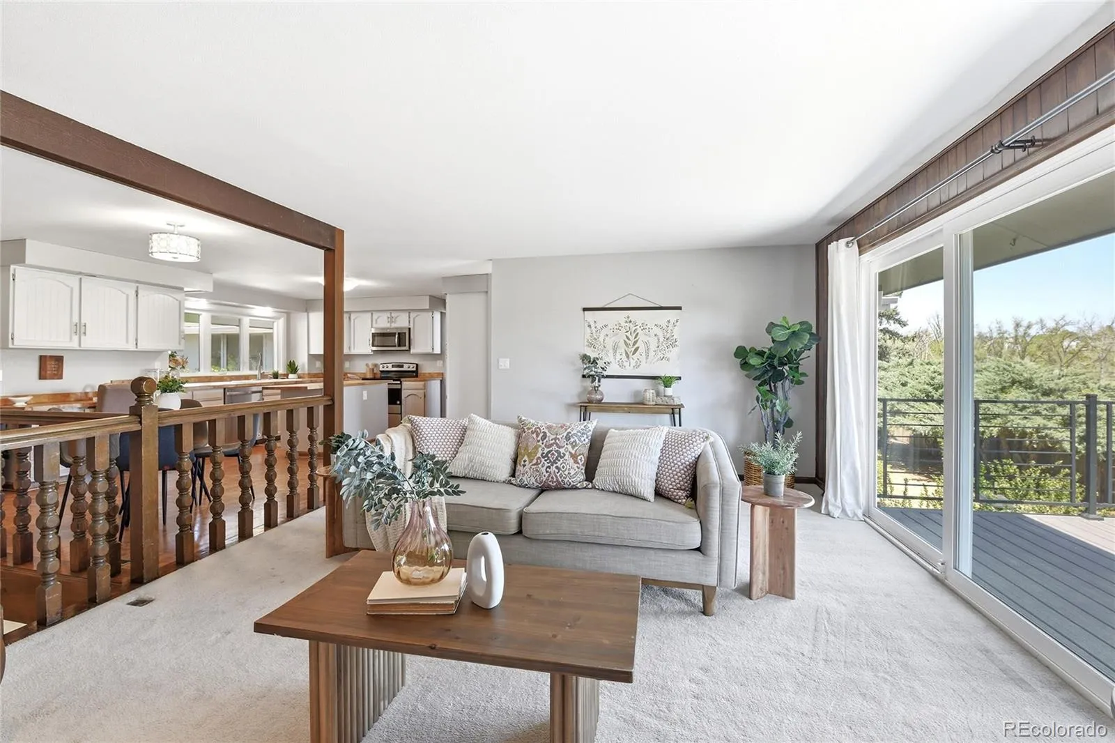 04172026004252 1600 12