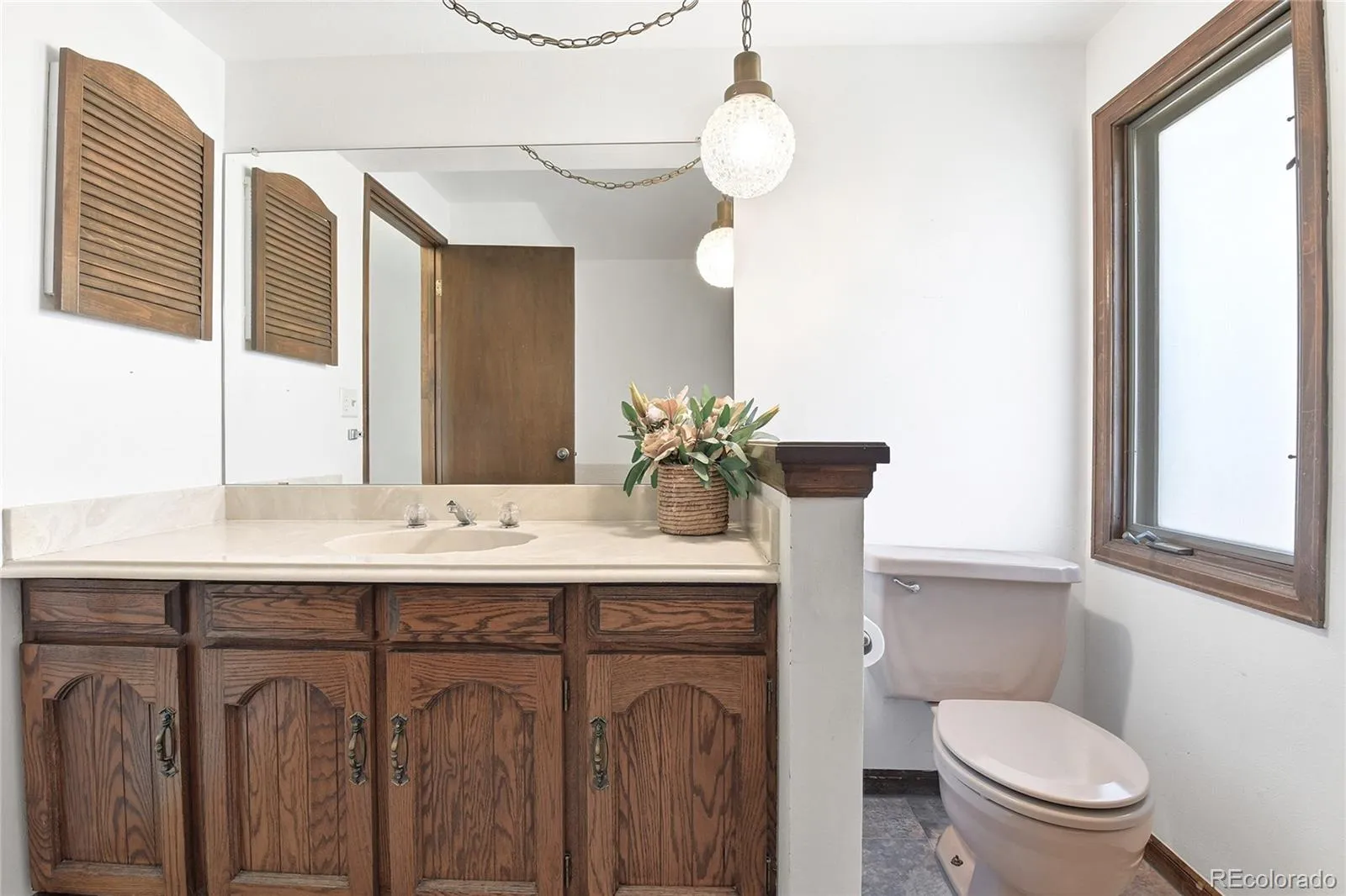 04172026004252 1600 28