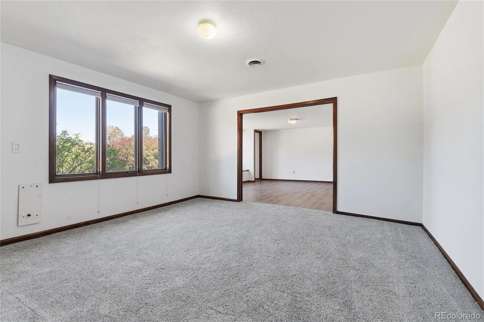 04172026004252 1600 39